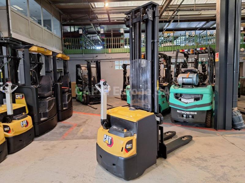 Hochhubwagen Caterpillar NSP16NI