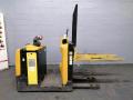 Kommissionierstapler/Kommissionierer am Boden (<2,5m) Yale                 MO10L