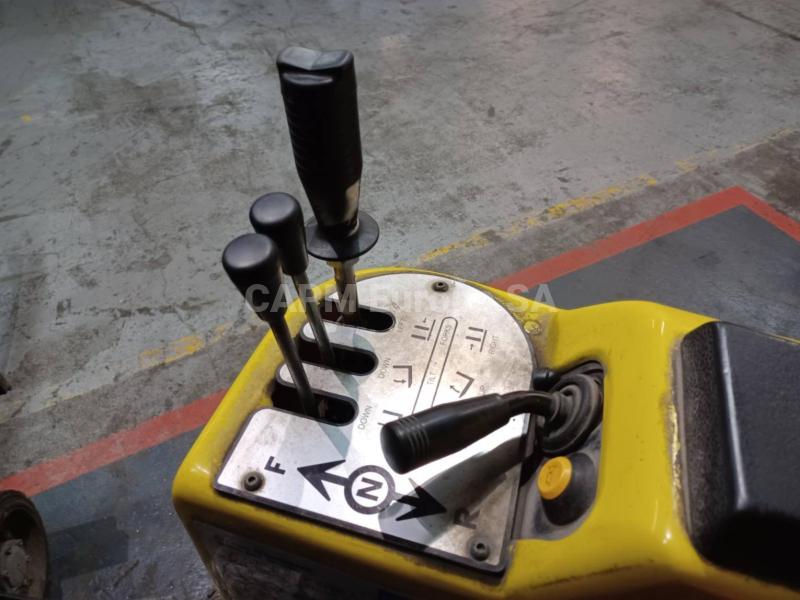 Carretillas elevadoras Aisle Master 20SE