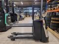 Pallet truck Crown WP3080