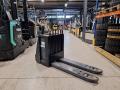 Pallet truck Crown WP3080