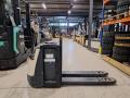 Pallet truck Crown WP3080