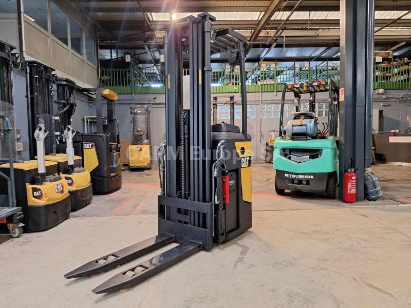 Apilador Caterpillar NSR16N