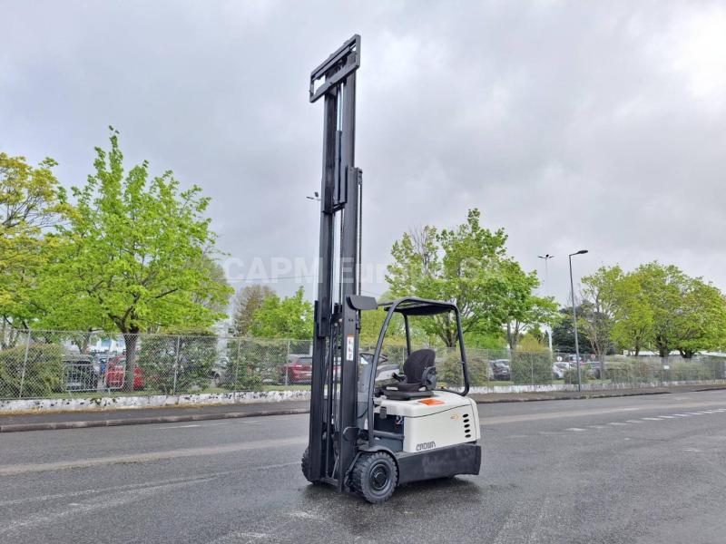 Carretillas elevadoras Crown SC5340-1.6