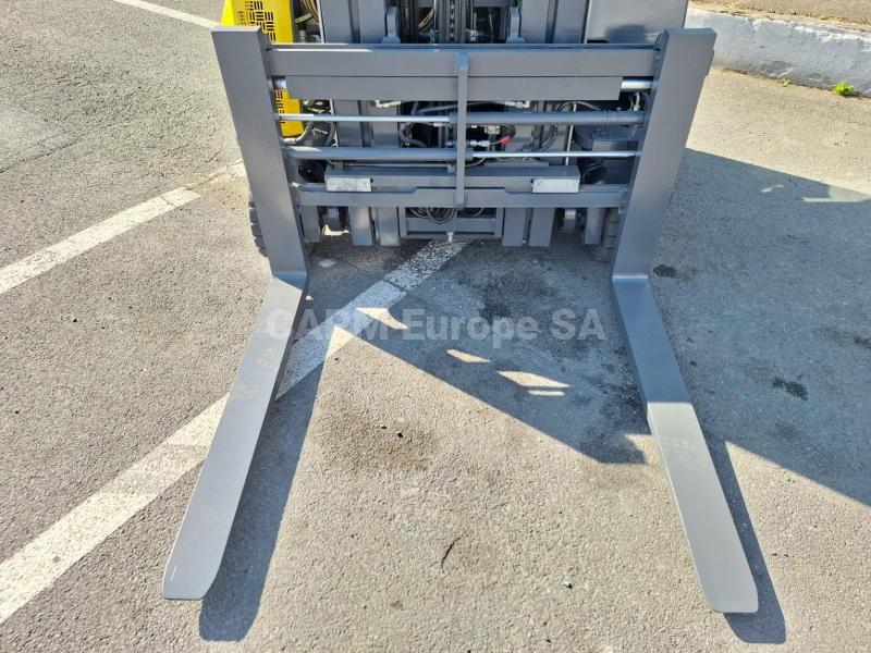 Chariot multidirectionnel Combilift C2500CB