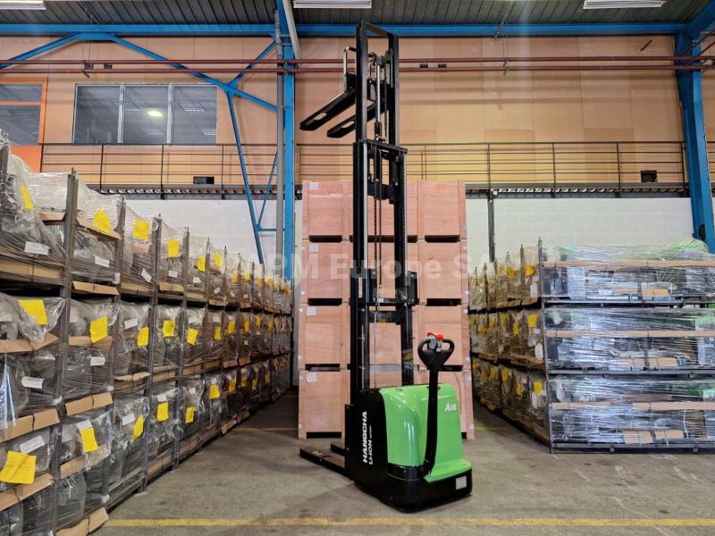 Stoccatore Hangcha CDD16-AC1-LI