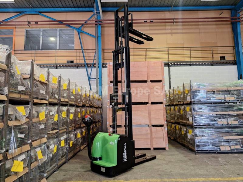 Stoccatore Hangcha CDD16-AC1-LI
