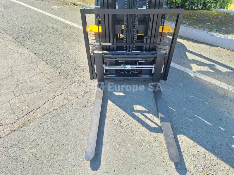 Carrelli elevatori Hangcha XE25i