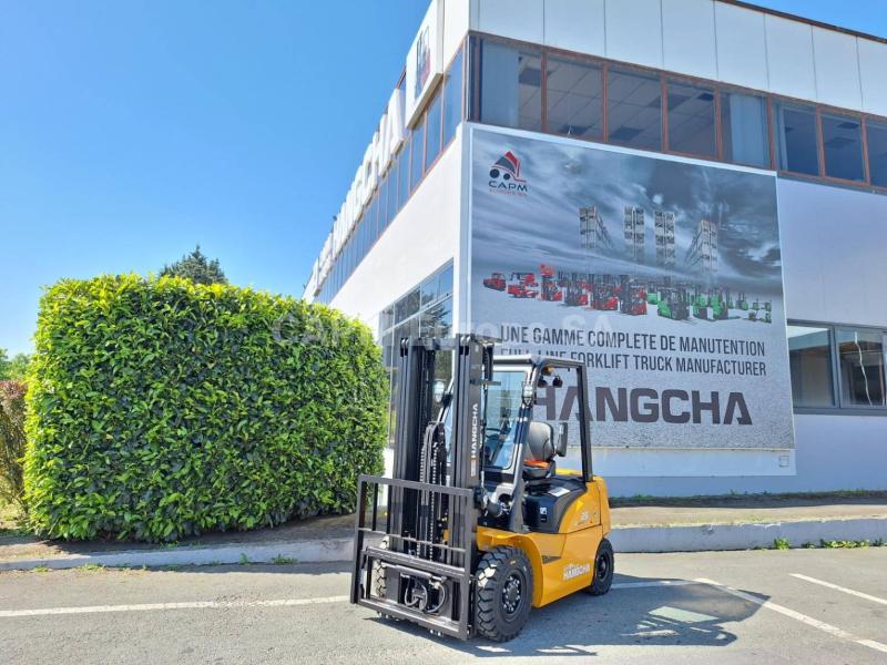 Hangcha                 XE25i