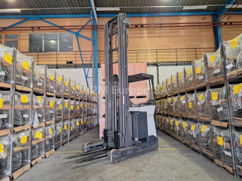 Schubmaststapler UniCarriers UHD-200-DTFVXF-955