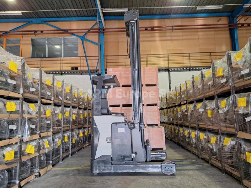 Schubmaststapler UniCarriers UHD-200-DTFVXF-955