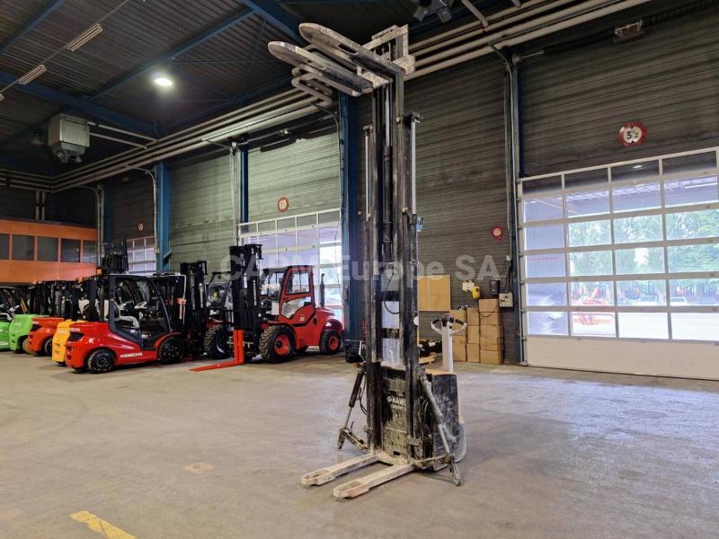 Gerbeur Caterpillar NSP16N2