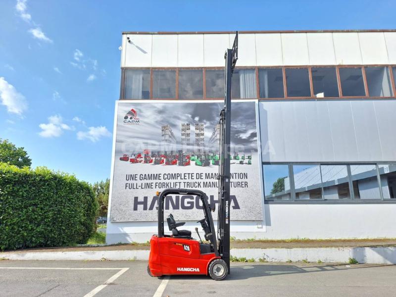 Empilhador  Hangcha A3W20