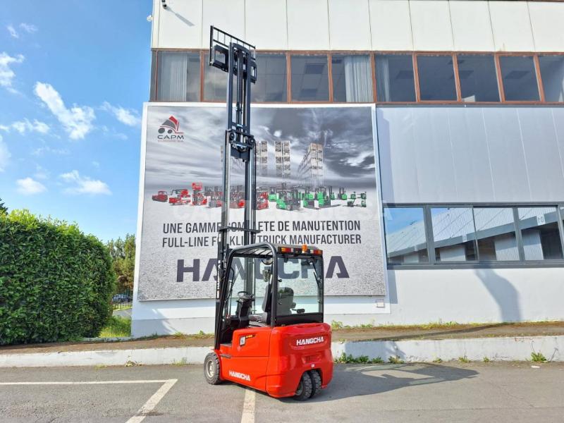 Empilhador  Hangcha A3W20