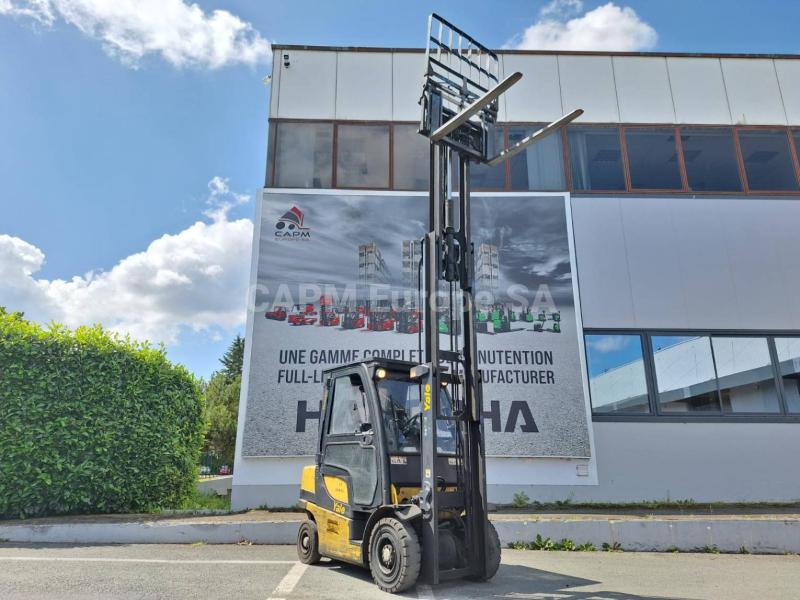 Empilhador  Yale GDP25VX