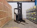 empilhador a mastro retráctil Crown ESR 5260-14 OPT 2
