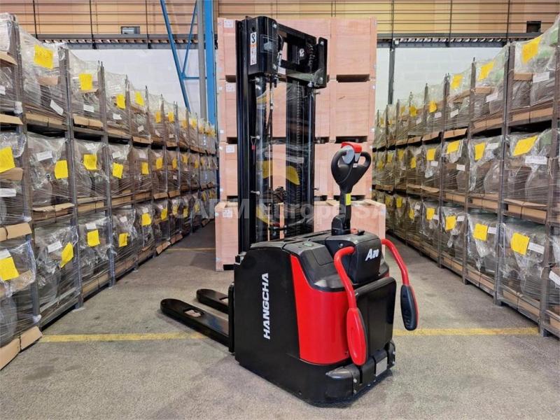 Stoccatore Hangcha CDD20 AZ3S