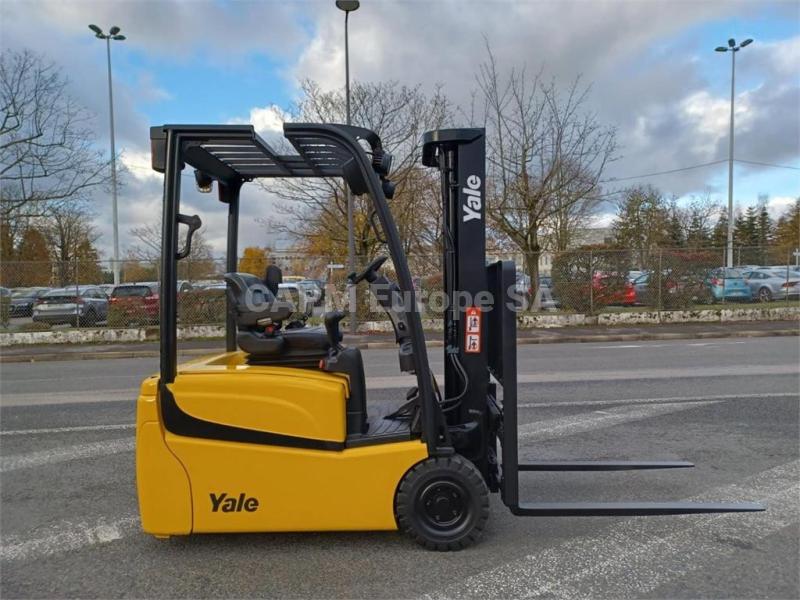 Carrelli elevatori Yale ERP 16 VT