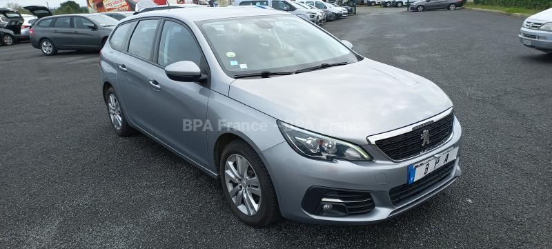 Automobil Peugeot 308 100CV BLUE HDI SW ACTIVE Sedan