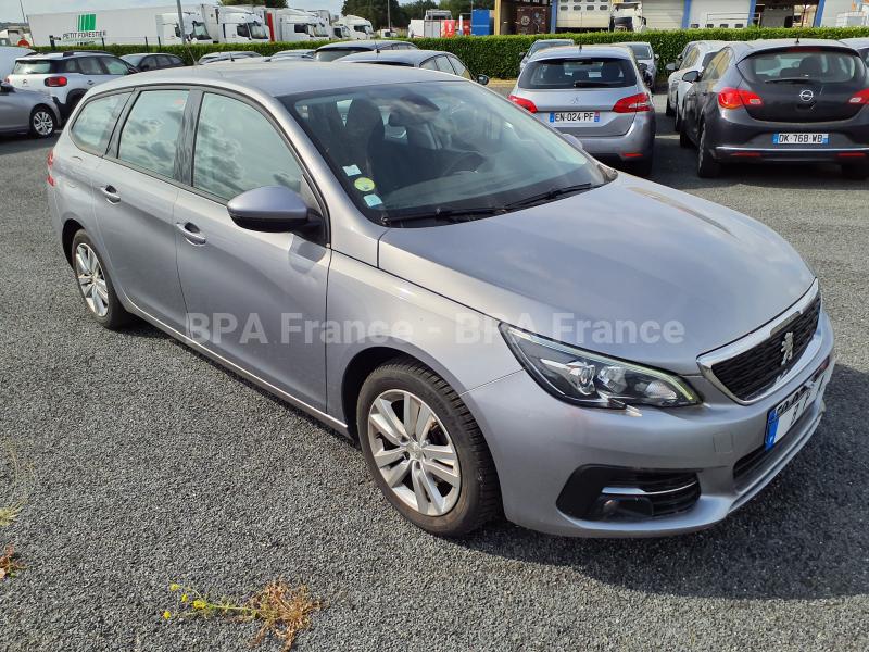 Voiture Peugeot 308 100CV BLUE HDI SW ACTIVE Berline