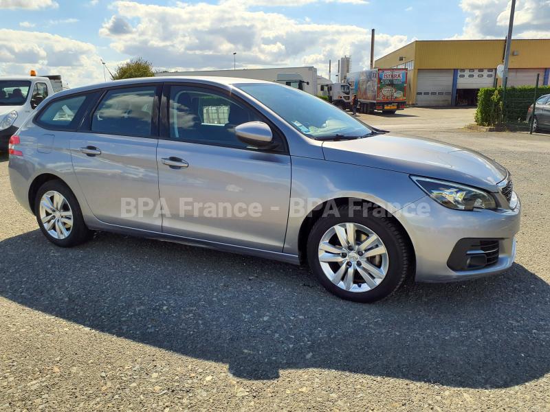 Voiture Peugeot 308 100CV BLUE HDI SW ACTIVE Berline