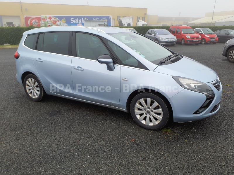 Voiture Opel Zafira 110CH COSMO TOURER 7PL CDTI Berline