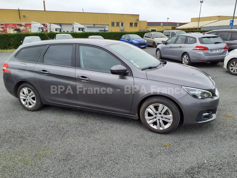 Voiture Peugeot 308 SW ACTIVE BUSINESS 100CV Berline