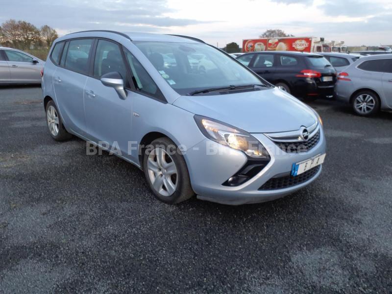 Automobil Opel Zafira 120CH TOURER EDITION CDTI Sedan