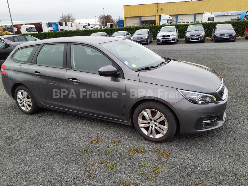 Voiture Peugeot 308 SW ACTIVE BUSINESS 100CV Berline