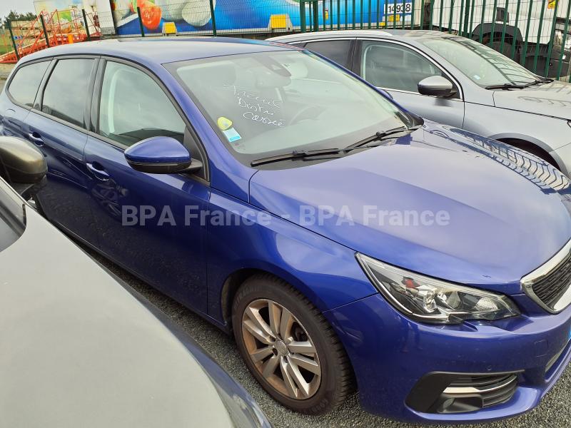 Voiture Peugeot 308 SW ACTIVE BUSINESS 100CV Berline