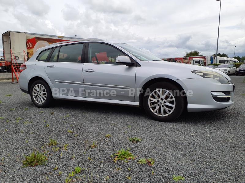 Voiture Renault Laguna III - 110CH ESTATE LIFE DCI Berline