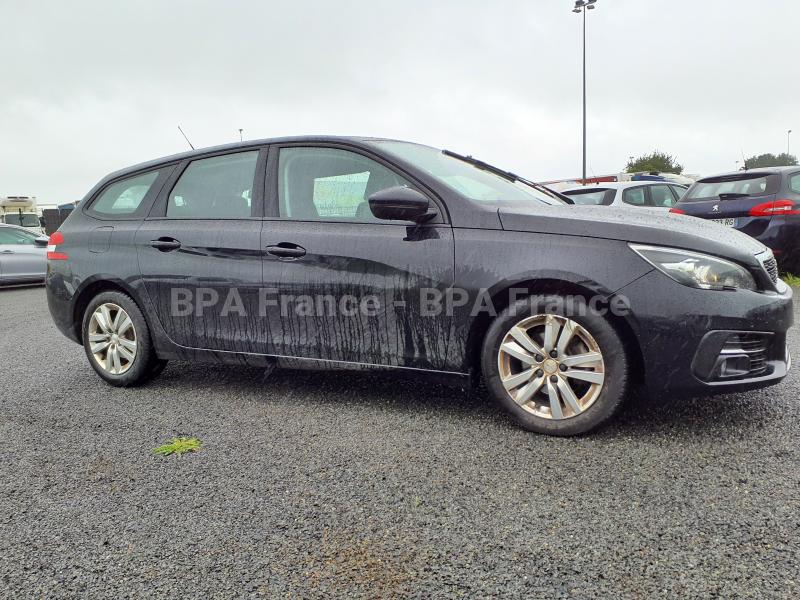 Voiture Peugeot 308 SW ACTIVE BUSINESS 100CV Berline