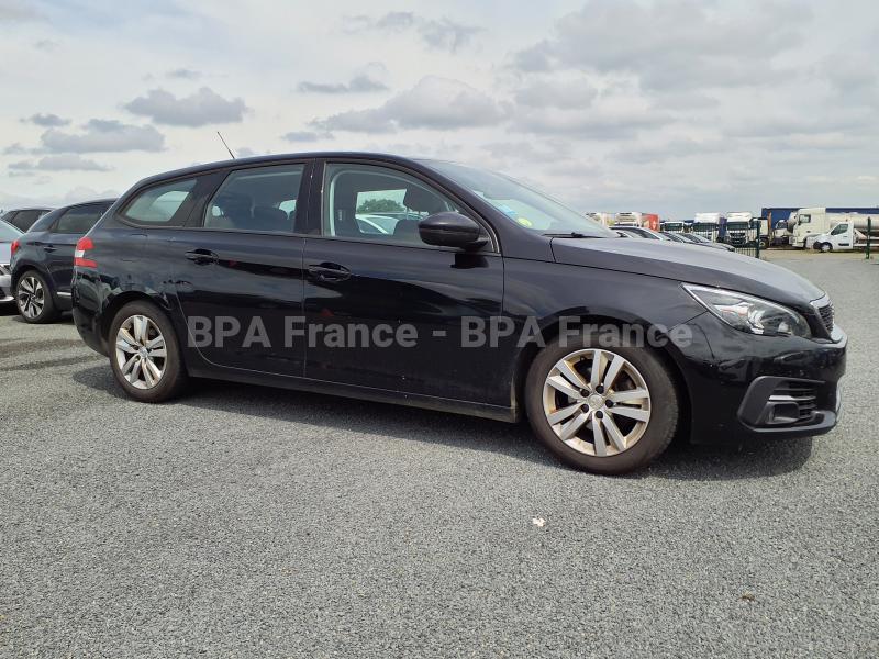 Voiture Peugeot 308 SW ACTIVE BUSINESS 100CV Berline