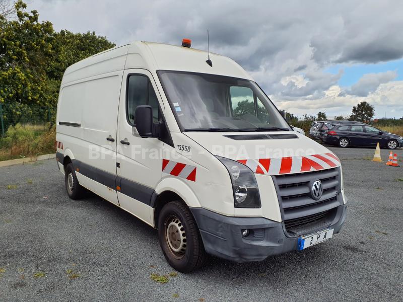 Utilitaire Volkswagen Crafter 2,5L TDI Fourgon Fourgon tôlé