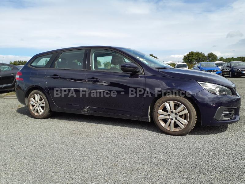 Voiture Peugeot 308 SW ACTIVE BUSINESS 100CV Berline