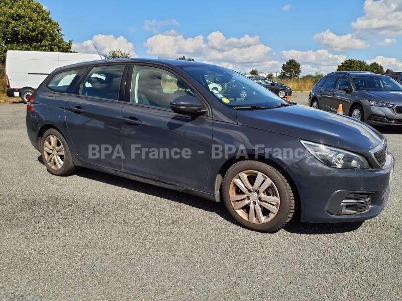 Voiture Peugeot 308 SW ACTIVE BUSINESS 100CV Berline