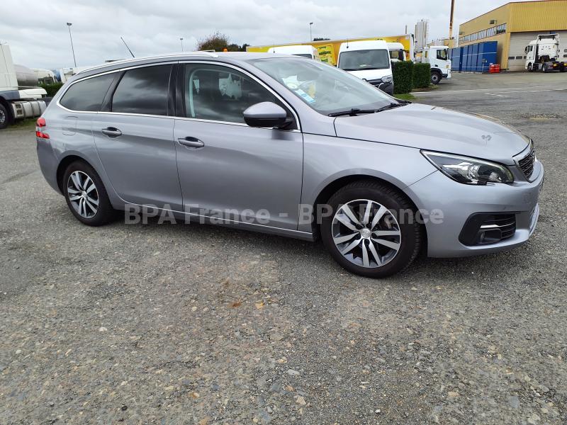 Voiture Peugeot 308 SW ALLURE 100CV Berline