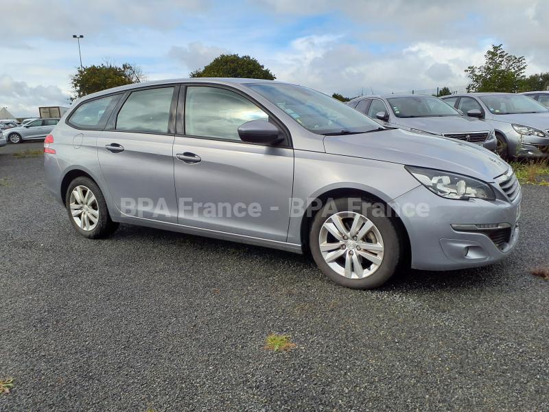 Voiture Peugeot 308 100CV BLUE HDI SW ACTIVE Berline