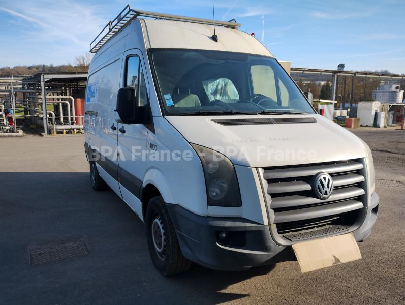 Van Volkswagen Crafter LT 35 SURELEVE 2,5L TDI box van