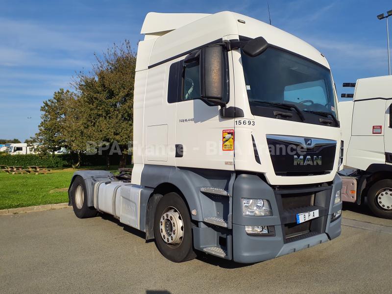 Tracteur MAN TGX18 440CH