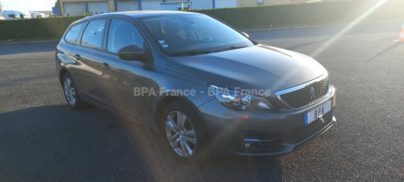 Voiture Peugeot 308 SW ACTIVE BUSINESS 100CV Berline