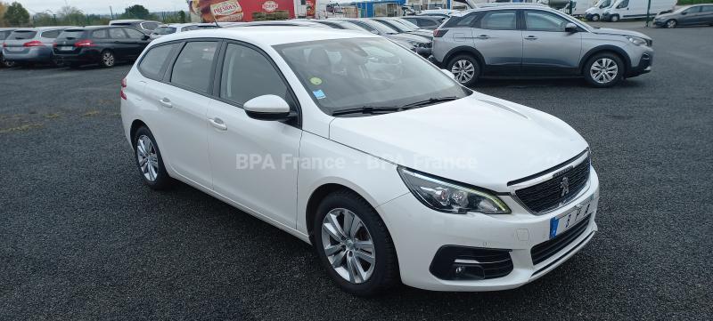 Voiture Peugeot 308 100CV BLUE HDI SW ACTIVE Berline