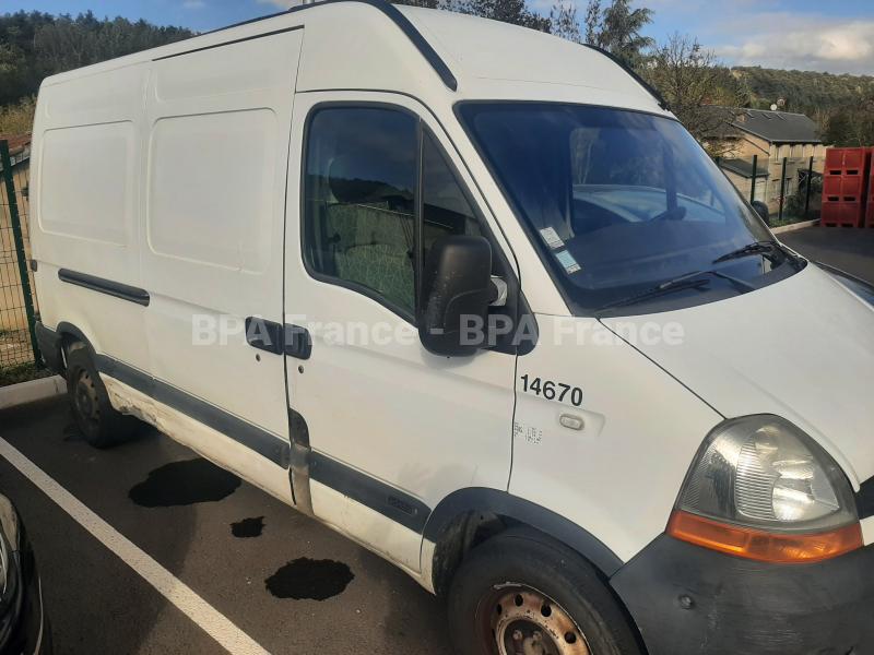 Utilitaire Renault Master 90CH DCI Fourgon Fourgon tôlé