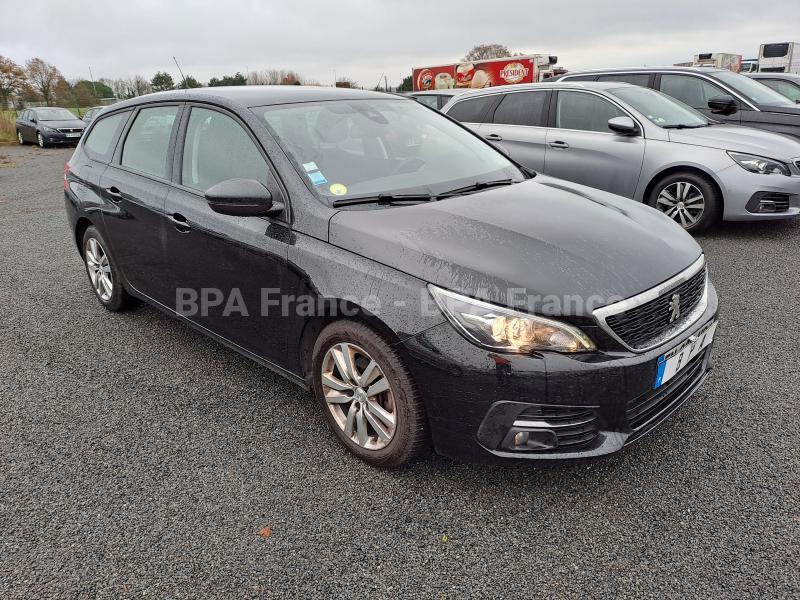 Voiture Peugeot 308 SW ACTIVE BUSINESS 100CV Berline