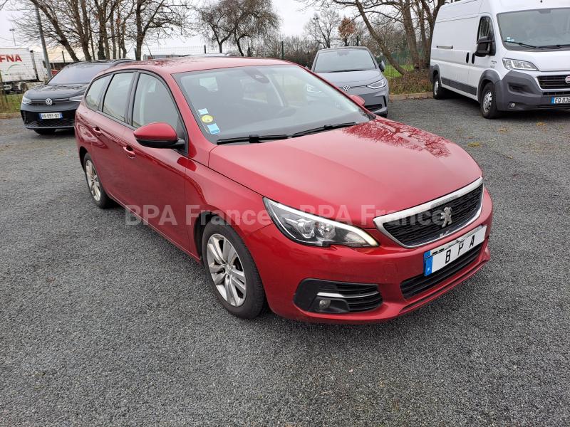 Automobil Peugeot 308 SW ACTIVE BUSINESS 100CV Sedan