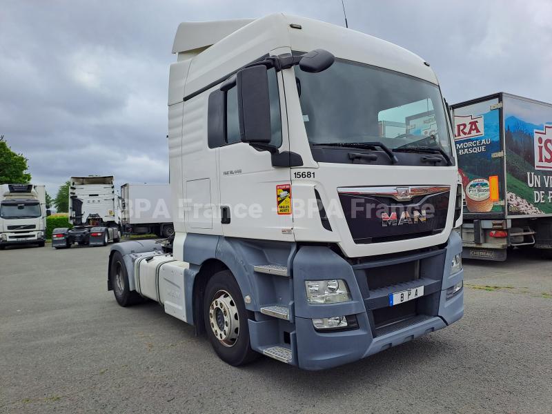 Tracteur MAN TGX18 440CH