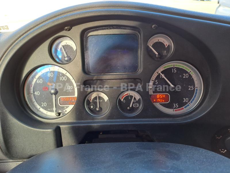 Camion DAF LF55 250CV Fourgon Brasseur