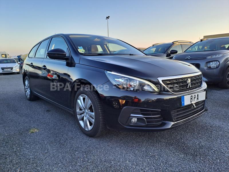 Voiture Peugeot 308 SW ACTIVE BUSINESS 100CV Berline