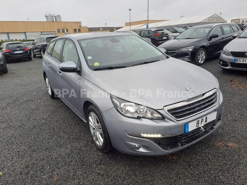 Car Peugeot 308 100CV BLUE HDI SW ACTIVE Sedan