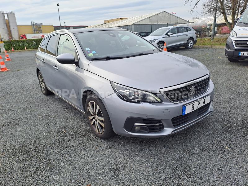 Voiture Peugeot 308 SW ALLURE 100CV Berline